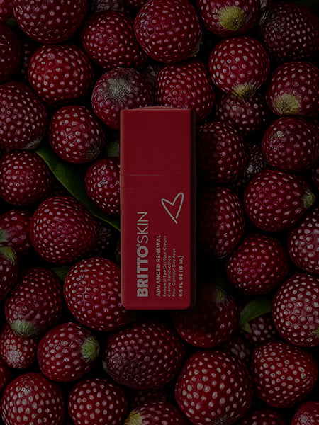 A product photo of the Advanced Renewal Eye Contour Cream on Buriti fruits